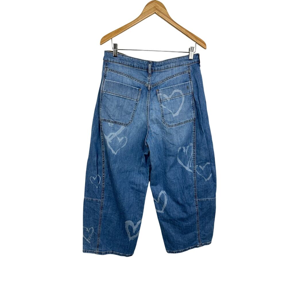 Anthropologie Pilcro Kenna Mid-Rise Heritage Barrel Jeans Icon Hearts Size 30 - Picture 9 of 16